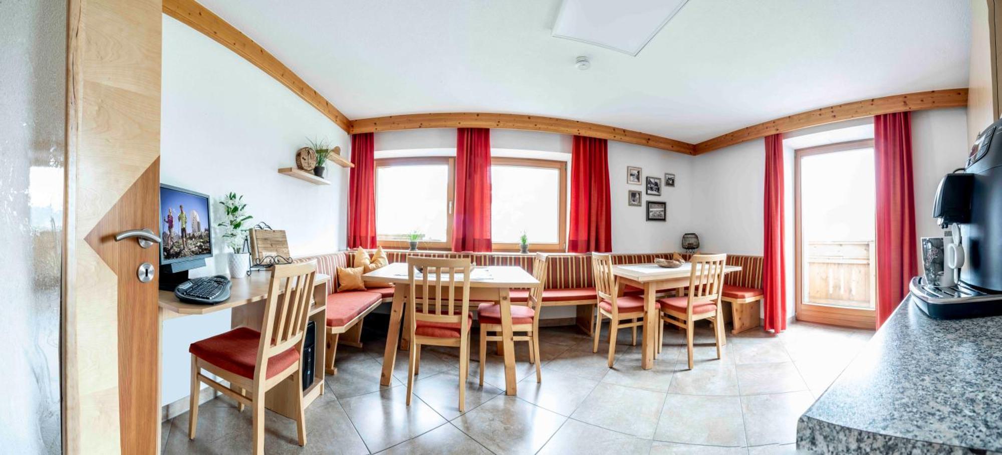 Kinderbauernhof Ierzerhof Arzl im Pitztal Ngoại thất bức ảnh