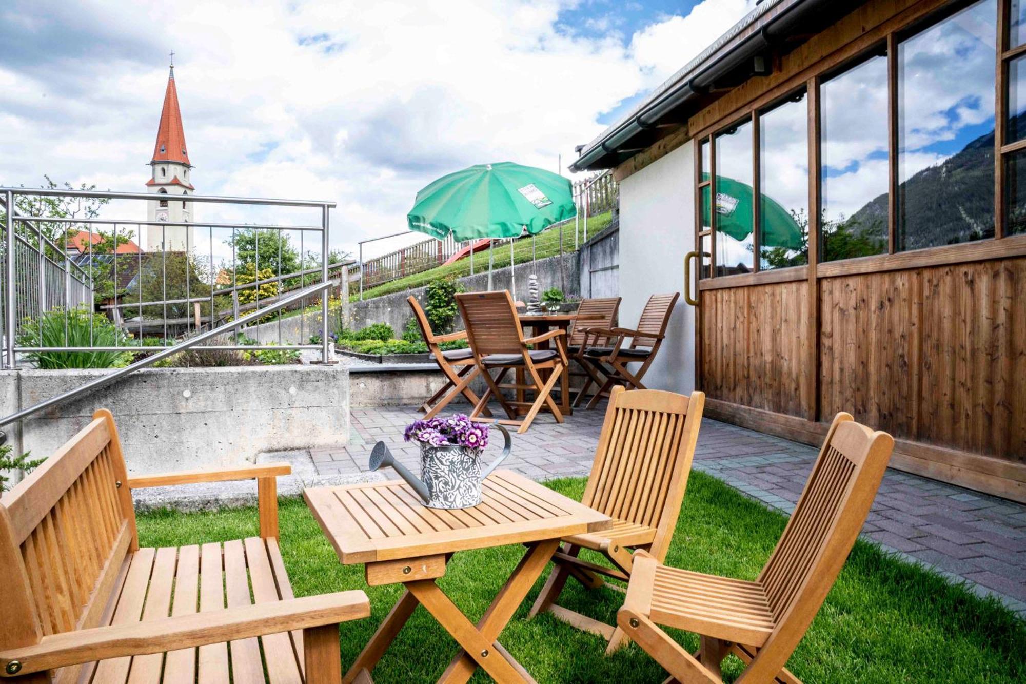 Kinderbauernhof Ierzerhof Arzl im Pitztal Ngoại thất bức ảnh