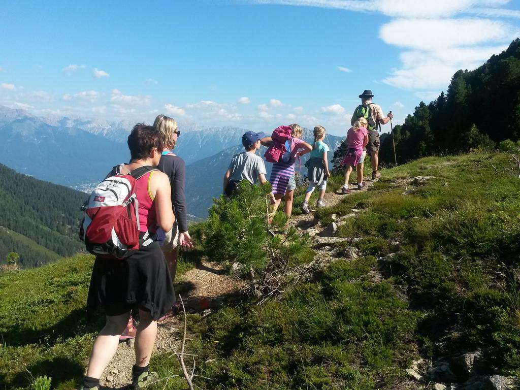 Kinderbauernhof Ierzerhof Arzl im Pitztal Ngoại thất bức ảnh